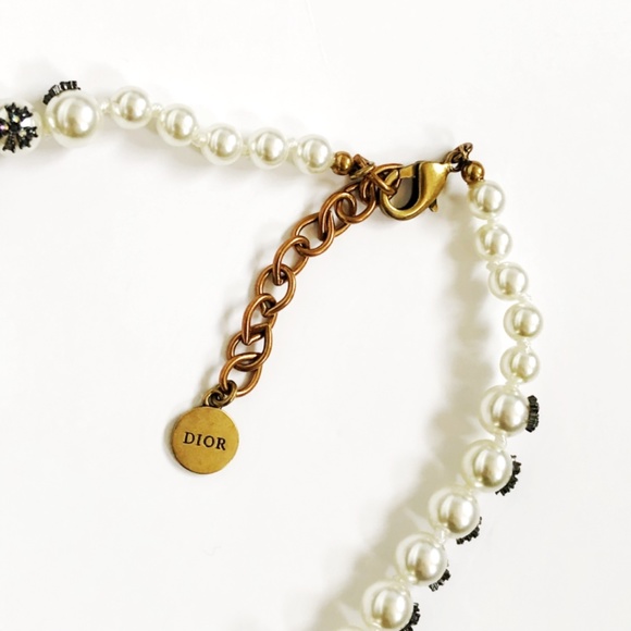 NEW DIOR TEDDY D PEARL CHOKER NECKLACE WITH CRYSTAL MOTIFS timeless Parisian - Picture 5 of 9